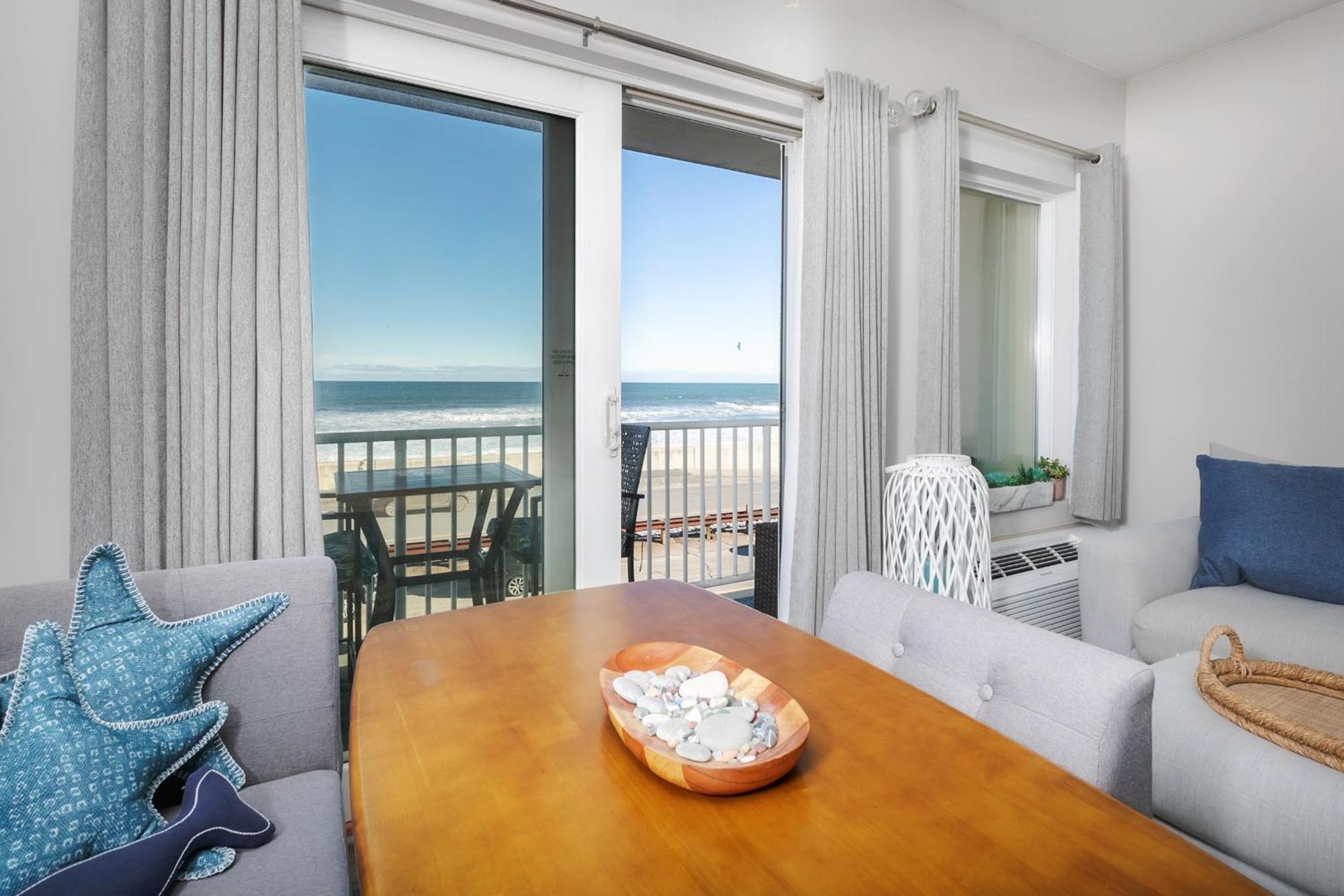 Direct Oceanfront Studio Suite! Hampton Εξωτερικό φωτογραφία